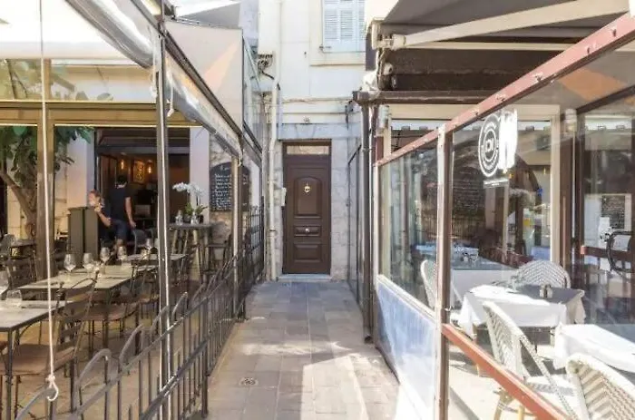 Authentique Au Centre D'antibes * Antibes