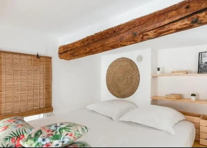 Authentique Au Centre D'antibes Appartamento